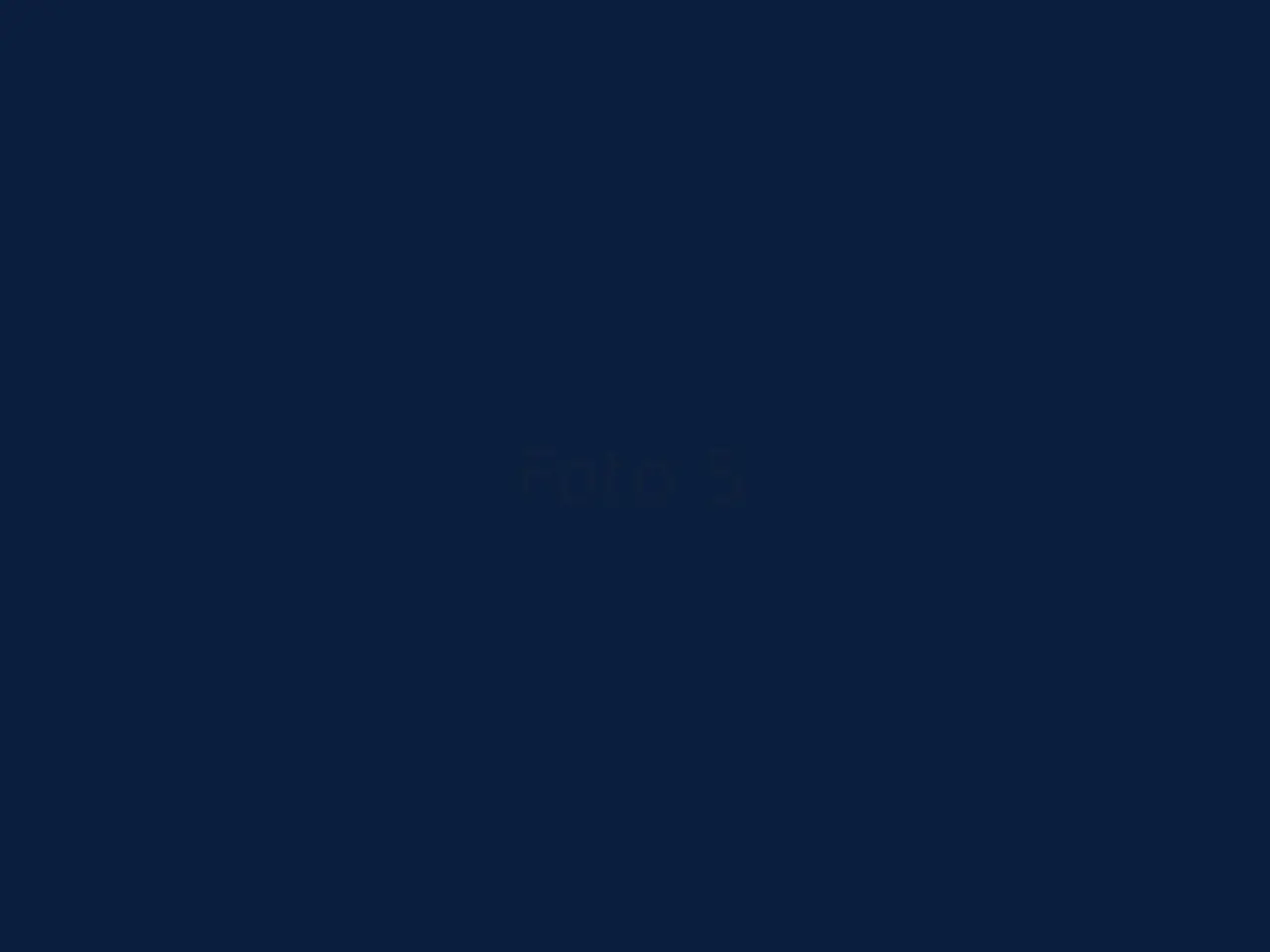 IMAGEN PLACEHOLDER — REEMPLAZAR DESDE EL PANEL